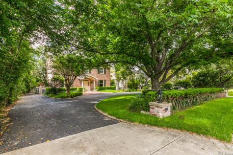 214 Terrell Road Terrell Hills TX 78209