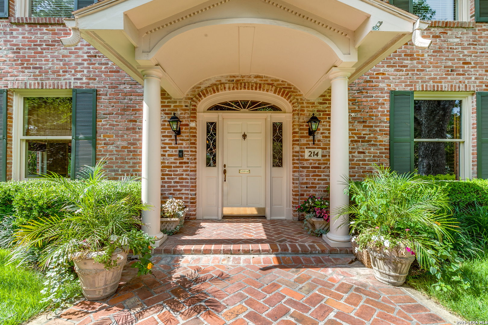 214 Terrell Road Terrell Hills TX 78209