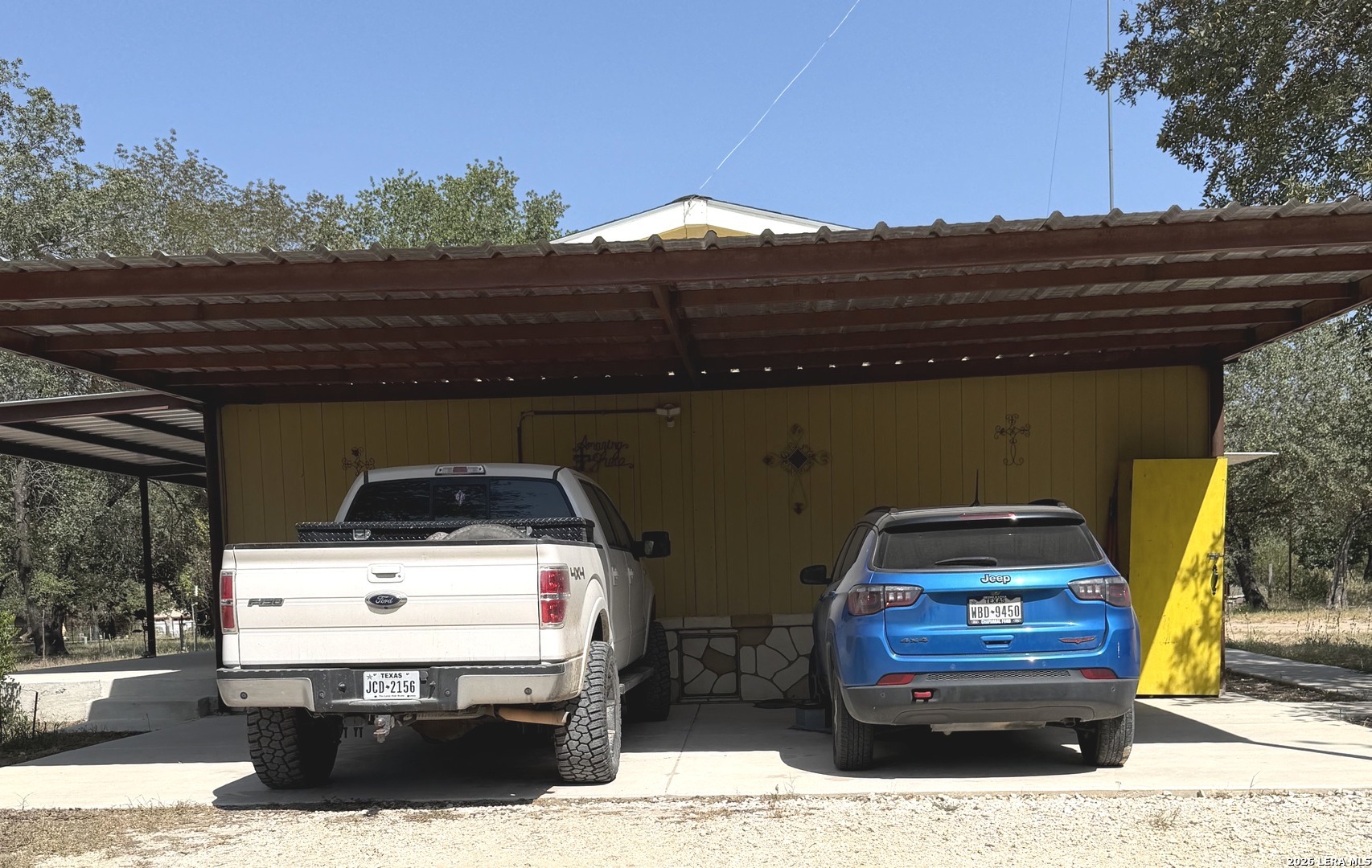 278 County Road 6767 Natalia TX 78059