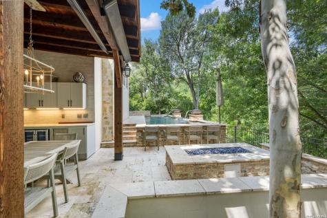 107 Umbria San Antonio TX 78230