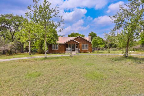 512 Harper Road Kerrville TX 78028