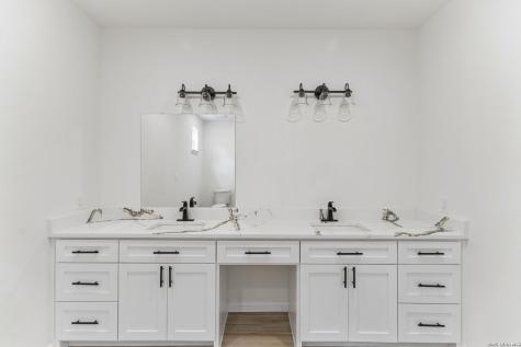 6471 Hollyhock Road San Antonio TX 78240
