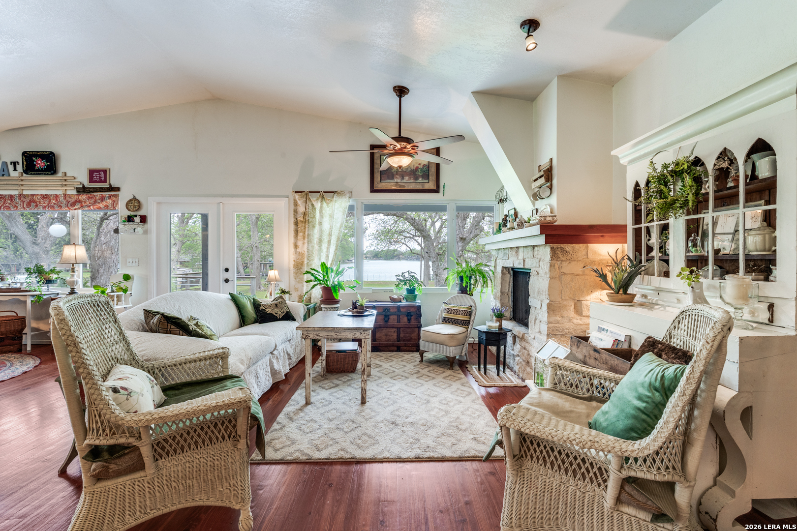 827 Schumanns Beach New Braunfels TX 78130