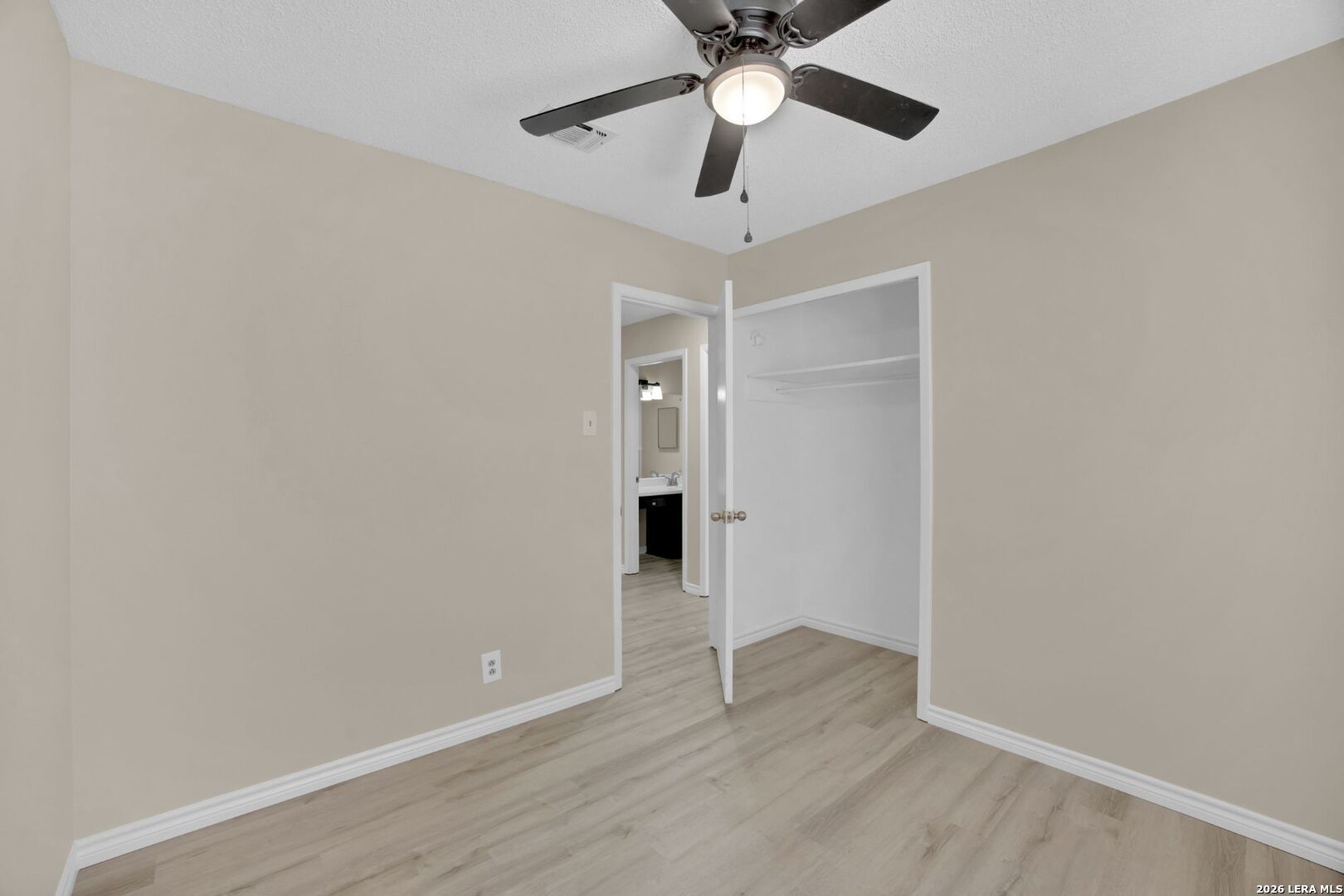 4351 Sun Gate Street San Antonio TX 78217