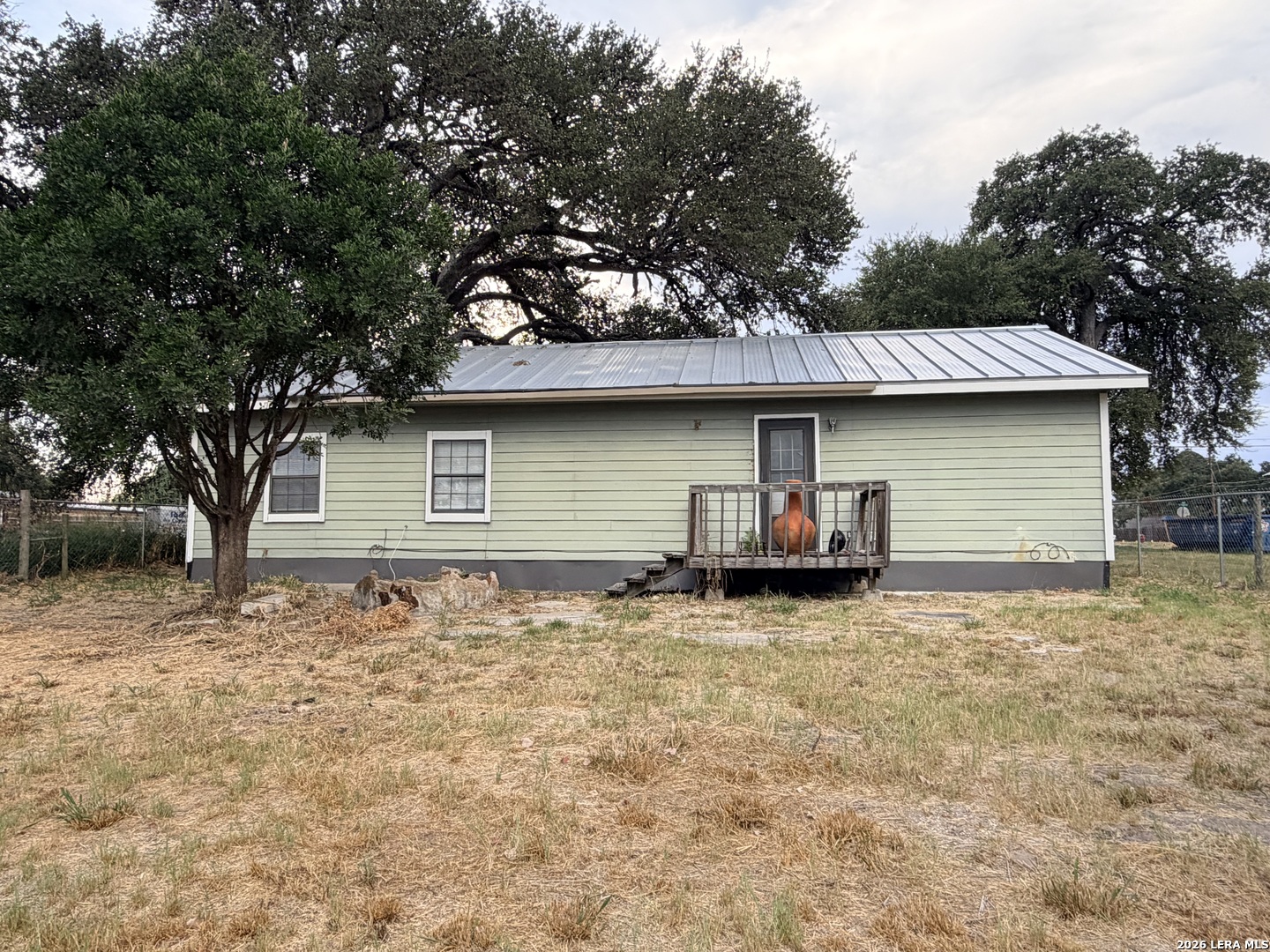 1008 N Main Street Pleasanton TX 78064