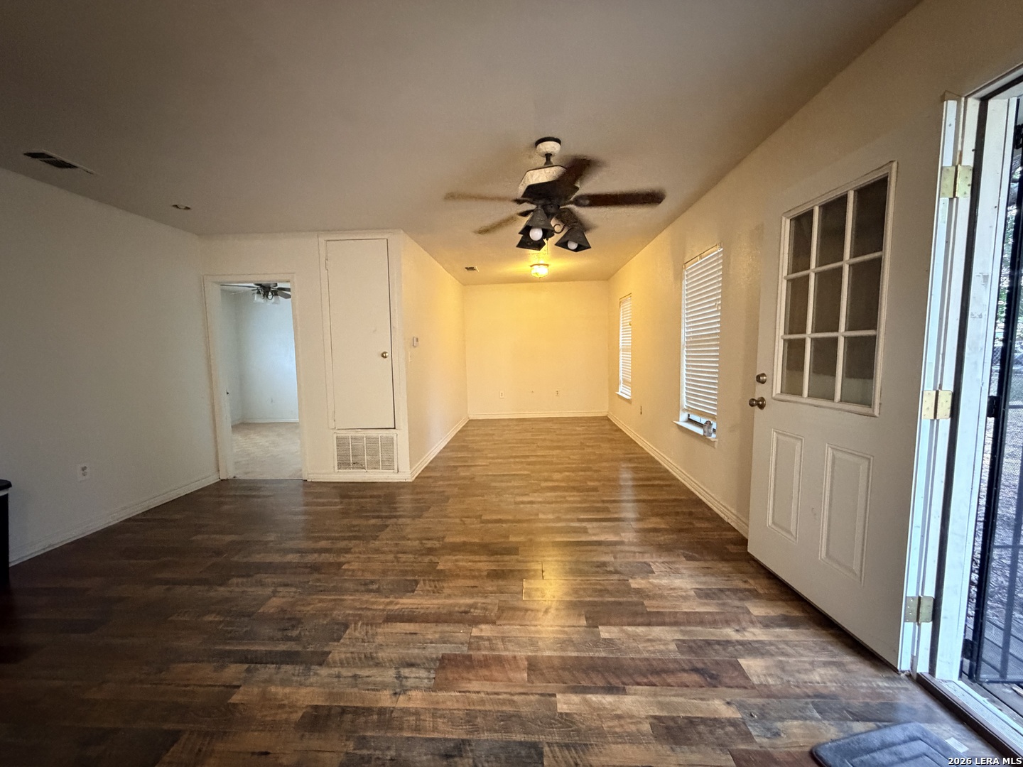 1008 N Main Street Pleasanton TX 78064