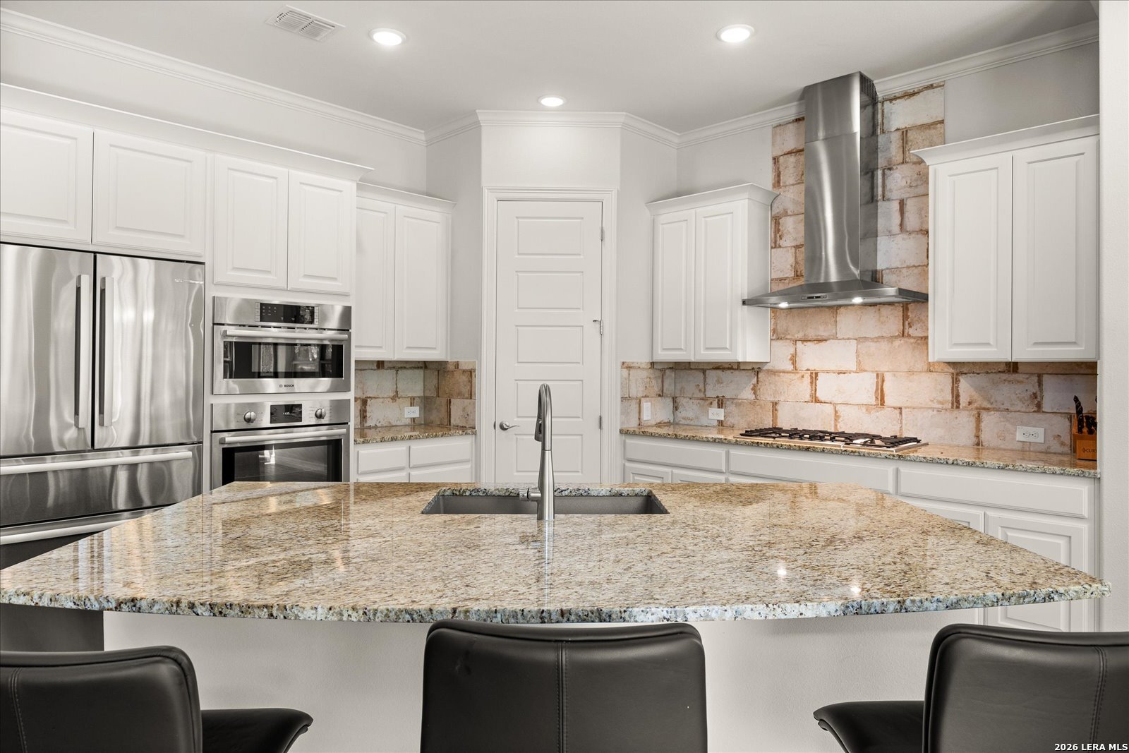 2 Canario Lane Boerne TX 78006