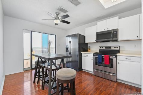 12 Weathering Creek Leon Valley TX 78238