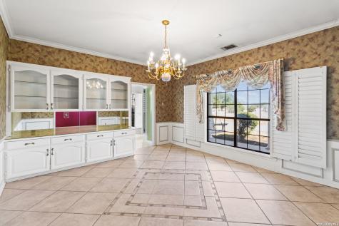 500 River Oak Seguin TX 78155
