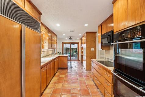 4318 Muirfield San Antonio TX 78229