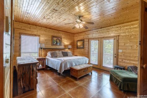 4983 Ranch Road 1051 Uvalde TX 78801