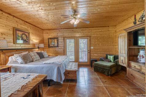 4983 Ranch Road 1051 Uvalde TX 78801