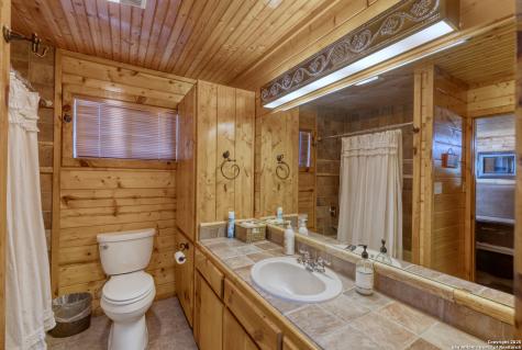4983 Ranch Road 1051 Uvalde TX 78801