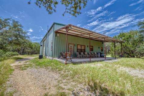 4983 Ranch Road 1051 Uvalde TX 78801