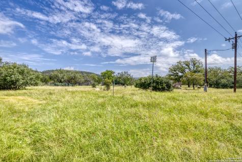 4983 Ranch Road 1051 Uvalde TX 78801