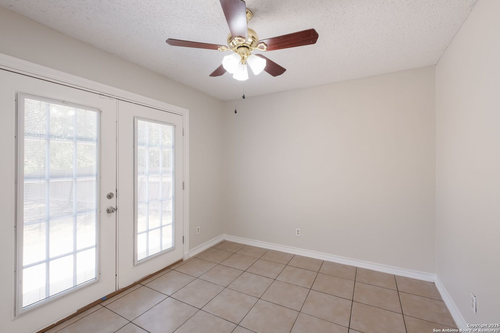 6647 Beech Trail Drive Converse TX 78109