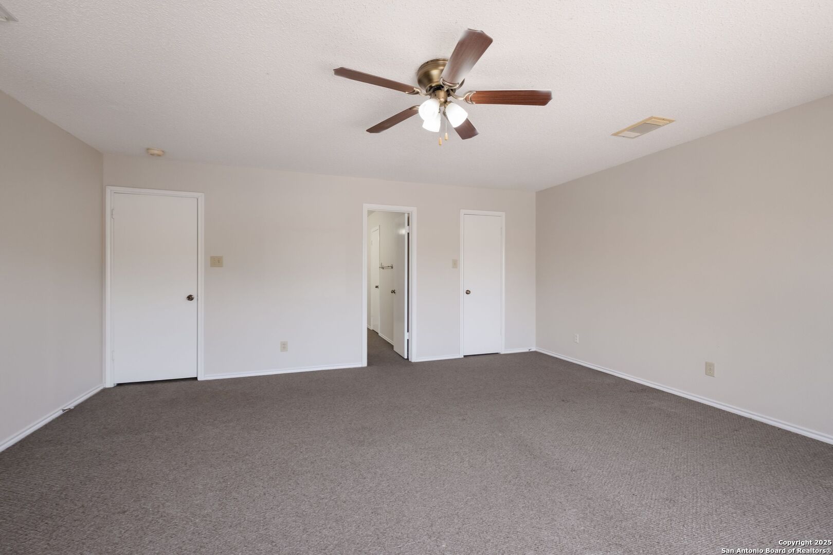 6647 Beech Trail Drive Converse TX 78109
