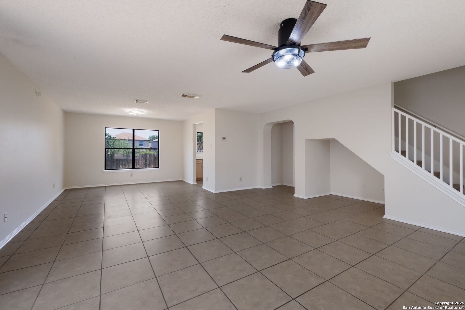 6647 Beech Trail Drive Converse TX 78109