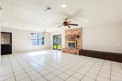 1350 Mary Preiss Drive New Braunfels TX 78132