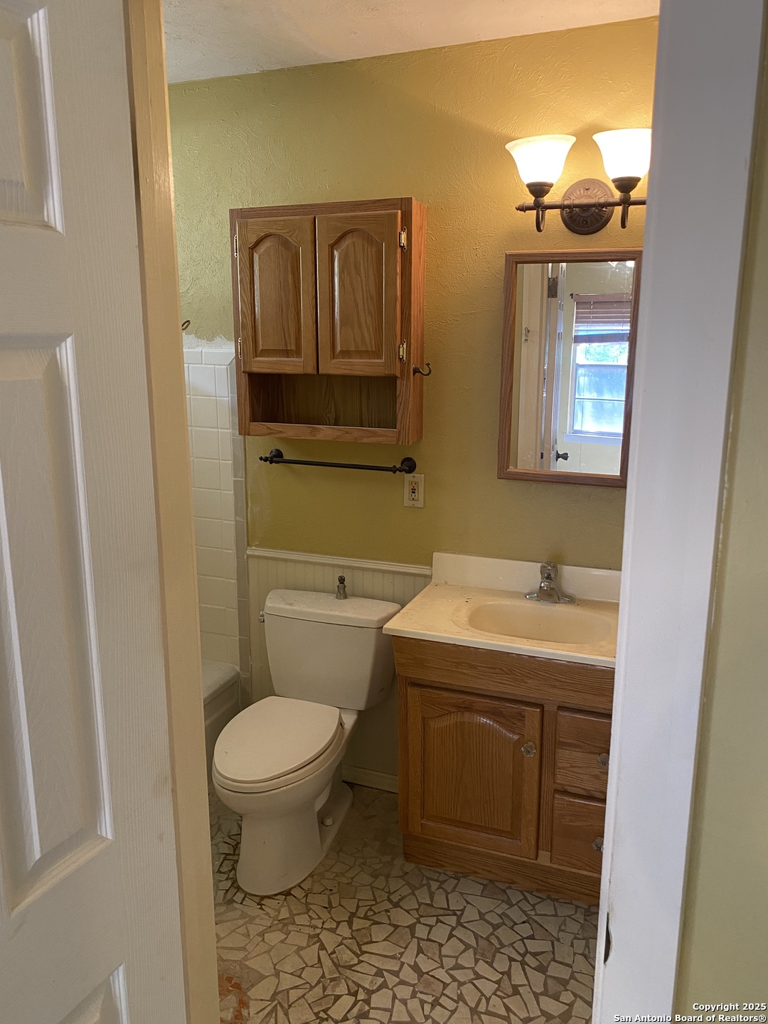 10096 Whip O Will Way Helotes TX 78023