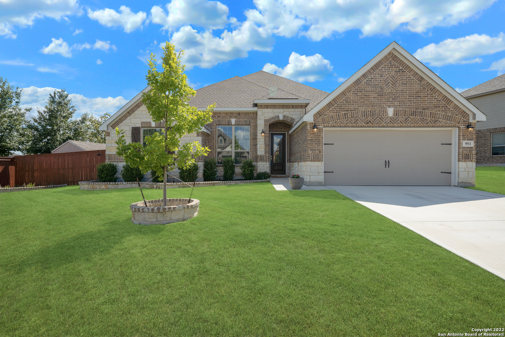 951 Raceland Road San Antonio TX 78245