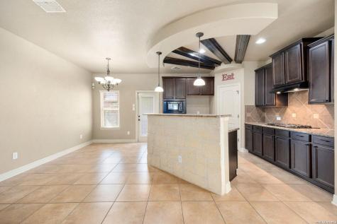 12422 Old Stillwater San Antonio TX 78254