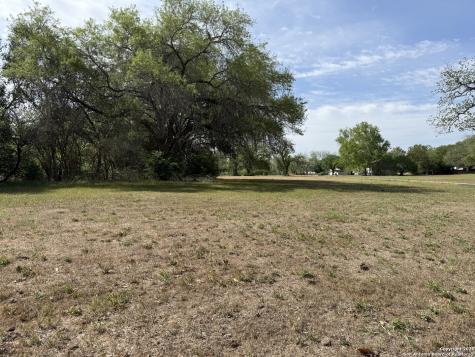 13 Hollamon Seguin TX 78155