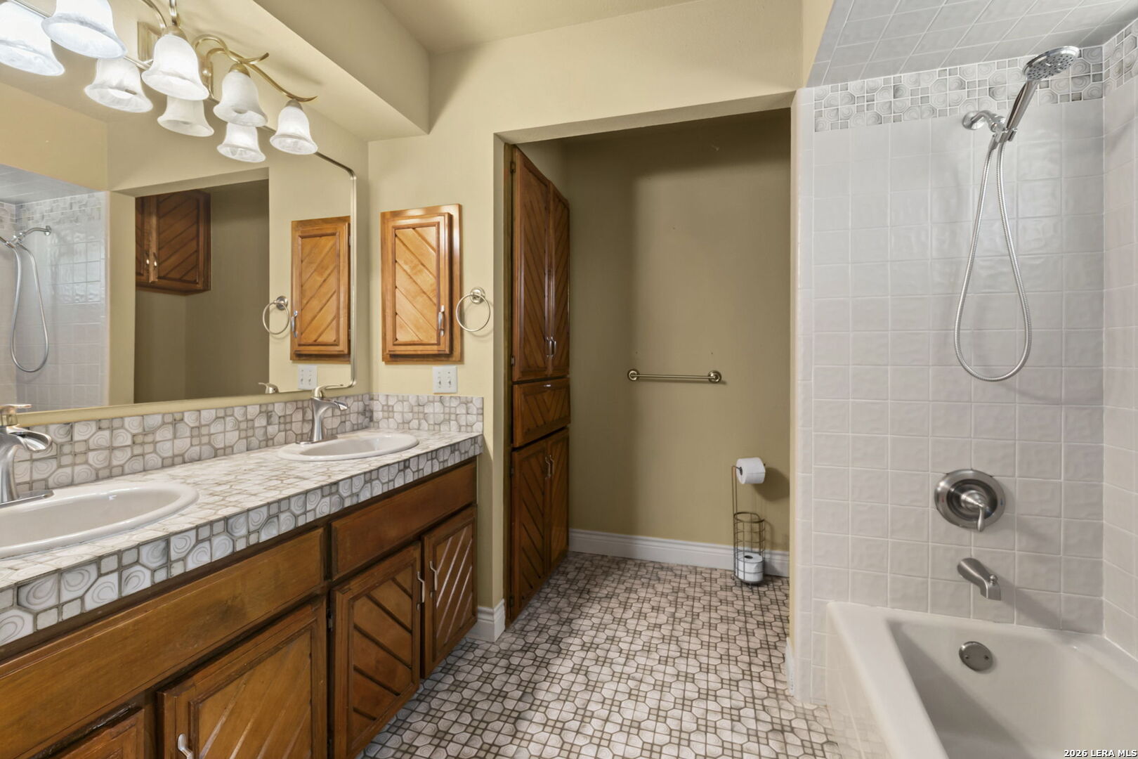 29406 No Le Hace Drive Fair Oaks Ranch TX 78015