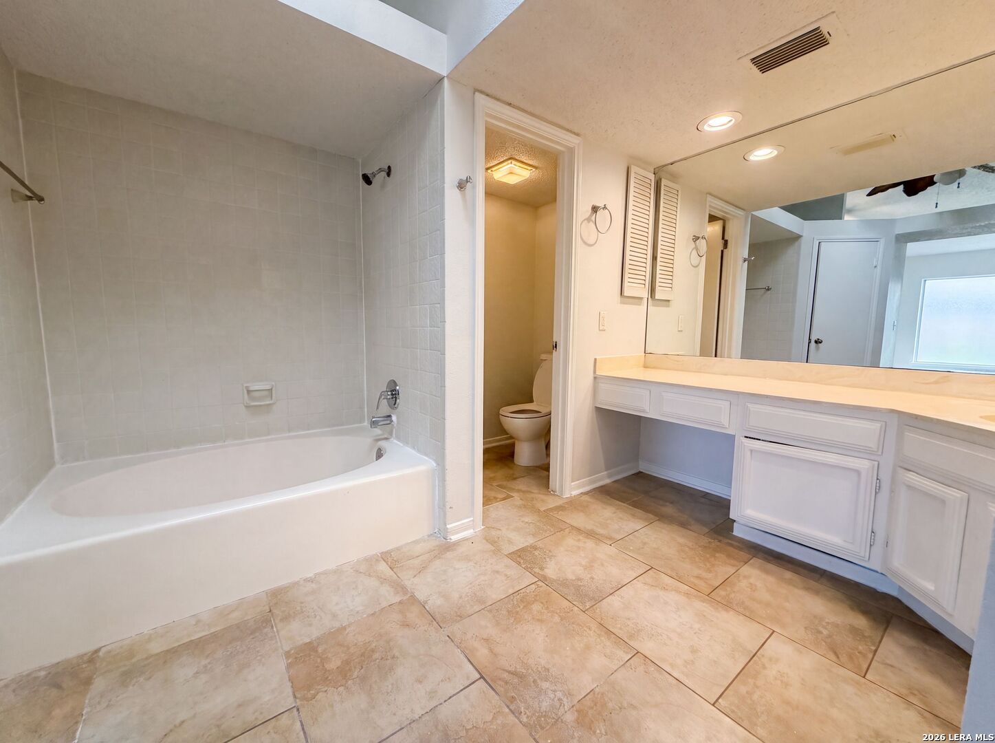 6806 Raintree Forest San Antonio TX 78233