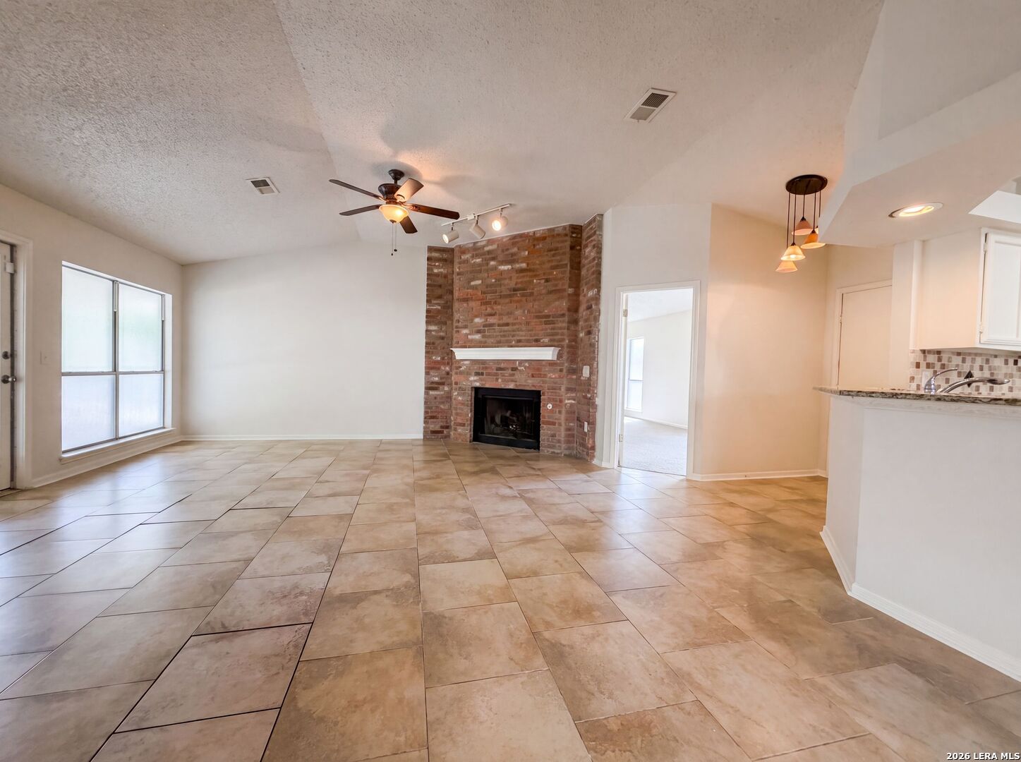 6806 Raintree Forest San Antonio TX 78233