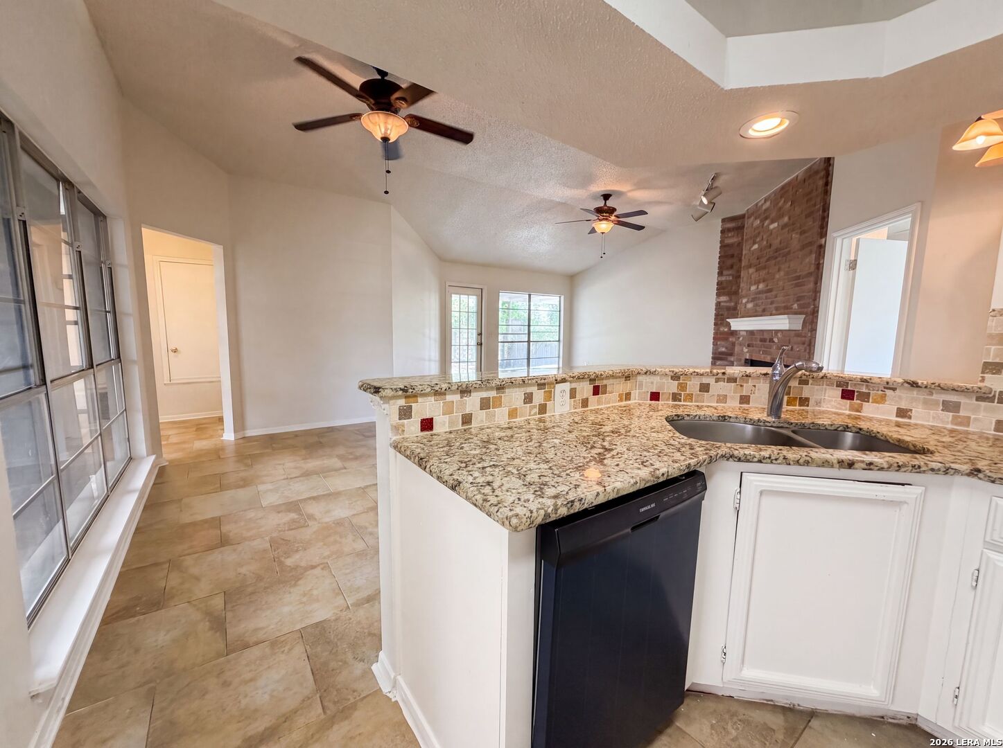 6806 Raintree Forest San Antonio TX 78233