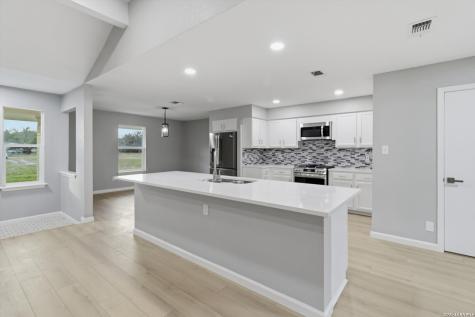 1070 Lonesome Trail Driftwood TX 78619