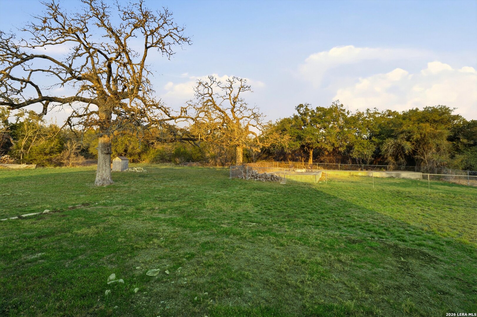 1070 Lonesome Trail Driftwood TX 78619