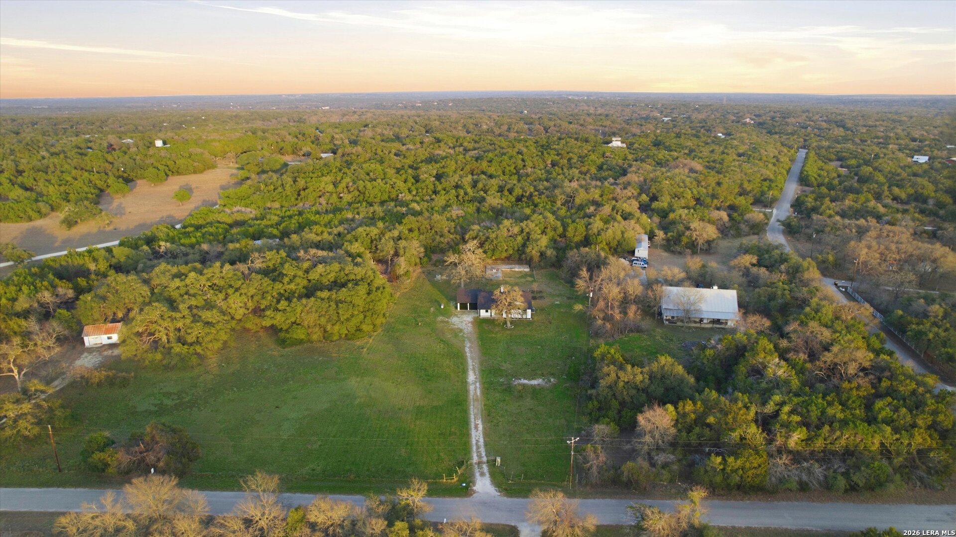 1070 Lonesome Trail Driftwood TX 78619