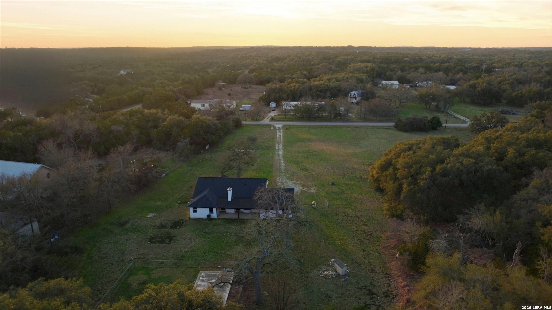 1070 Lonesome Trail Driftwood TX 78619