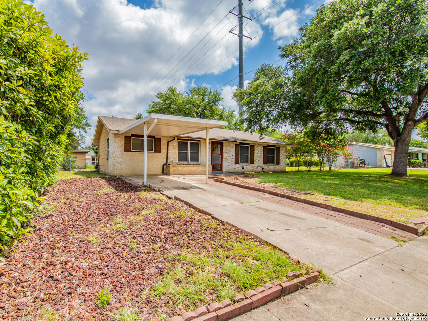 5059 Guinevere Drive San Antonio TX 78218