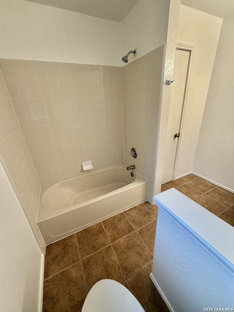 19 Adkins Ridge San Antonio TX 78239