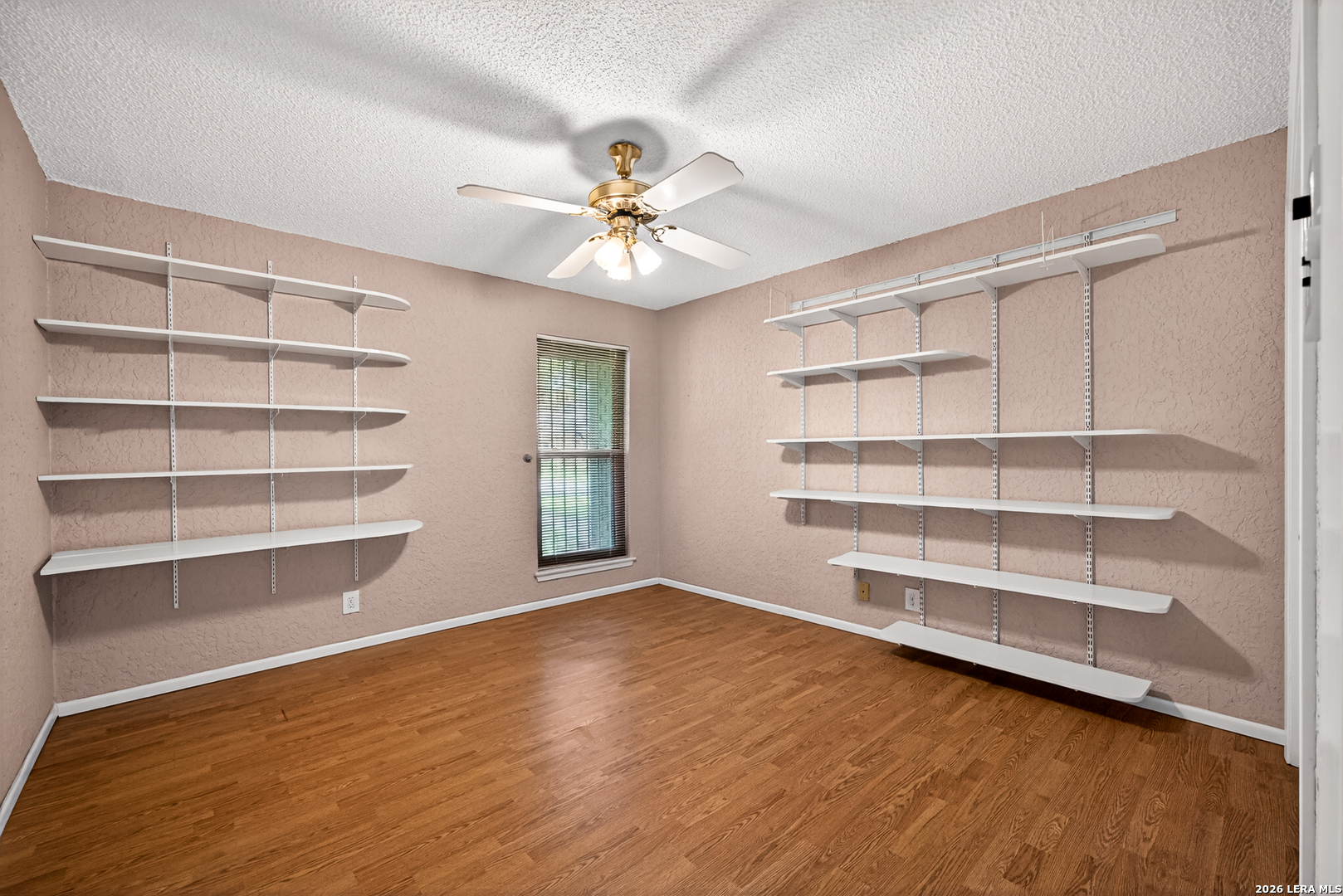 1822 Paisley San Antonio TX 78231