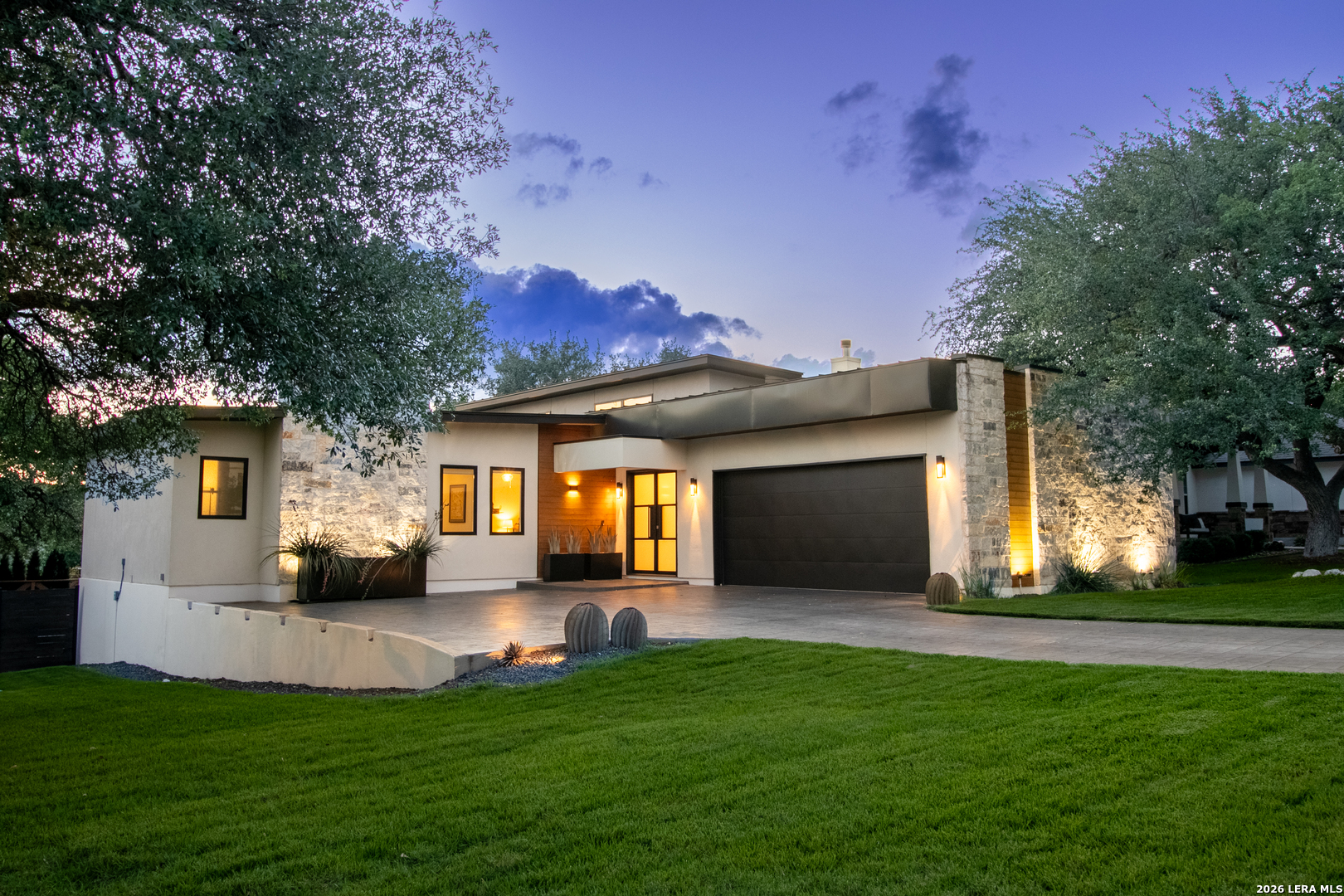 1527 Silent Hollow San Antonio TX 78260