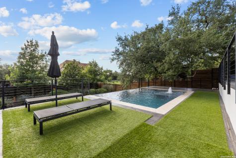 1527 Silent Hollow San Antonio TX 78260