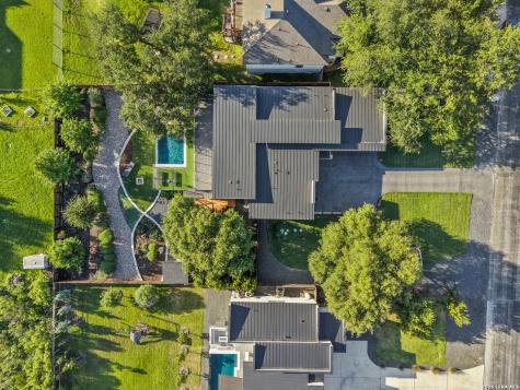 1527 Silent Hollow San Antonio TX 78260