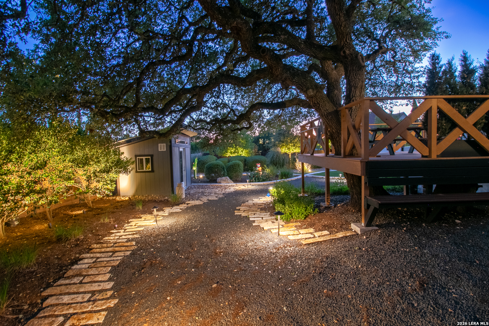1527 Silent Hollow San Antonio TX 78260