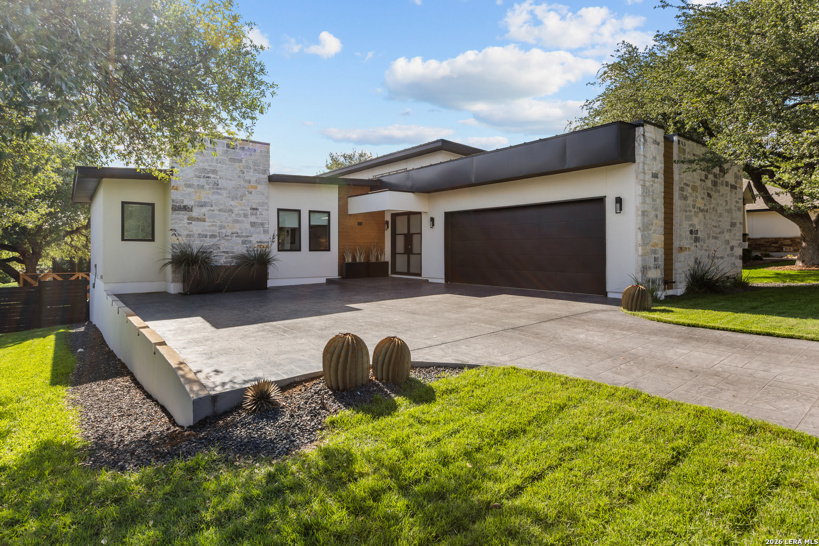 1527 Silent Hollow San Antonio TX 78260