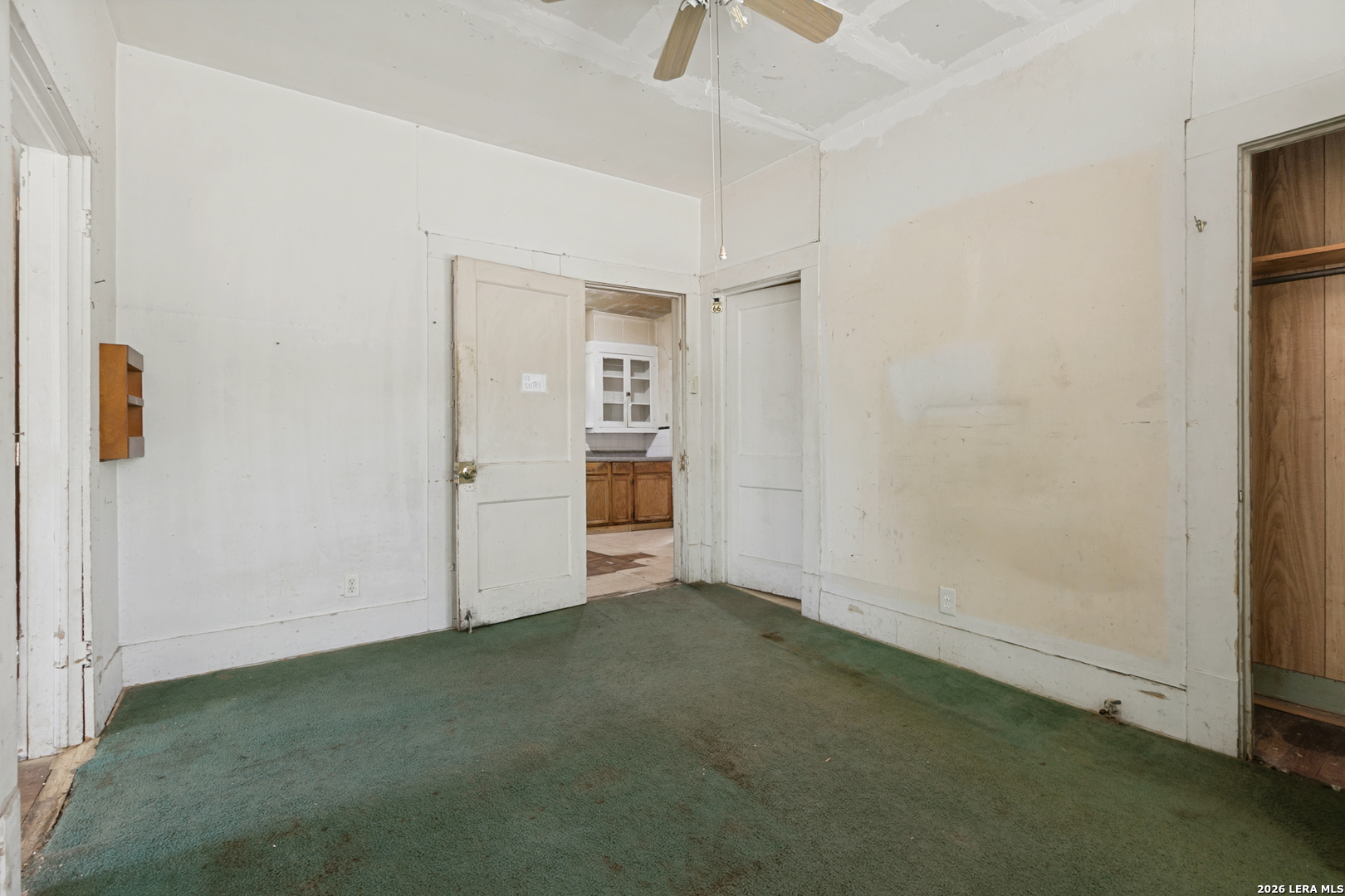 1610 W Craig Place San Antonio TX 78201