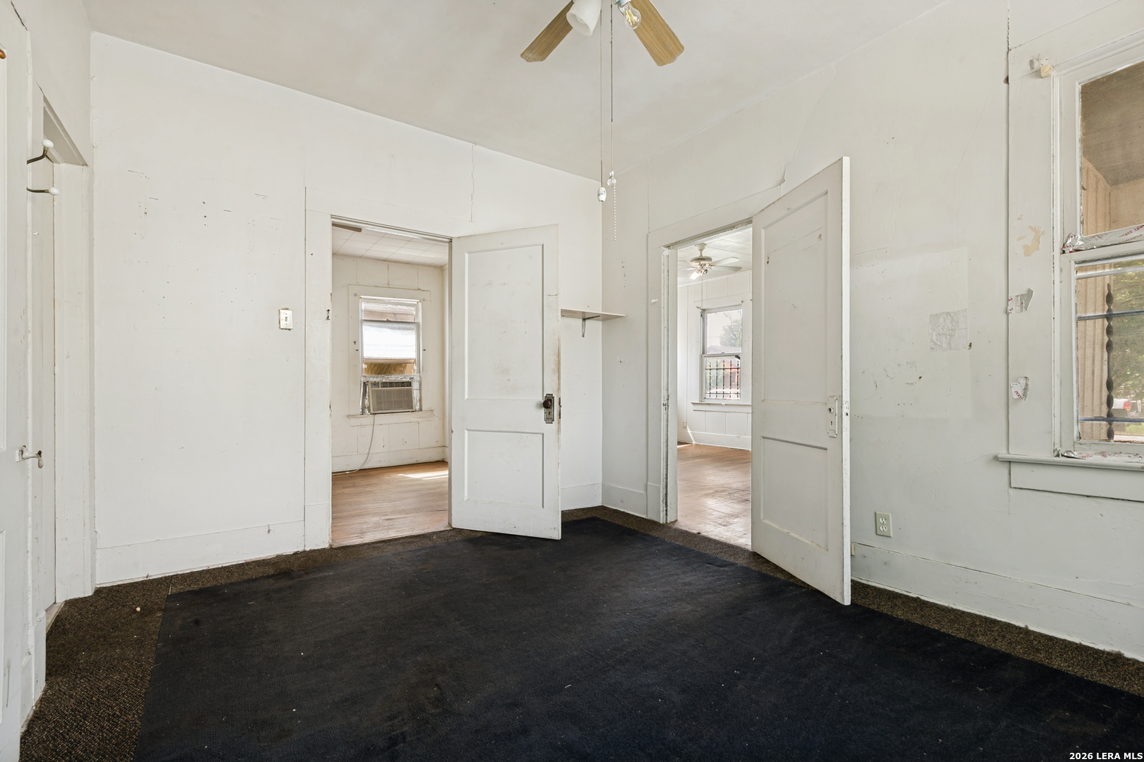 1610 W Craig Place San Antonio TX 78201