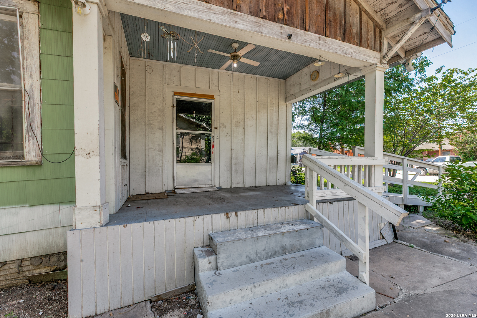 1610 W Craig Place San Antonio TX 78201