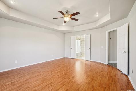 301 County Road 6862 Natalia TX 78059