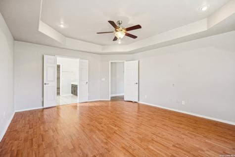 301 County Road 6862 Natalia TX 78059