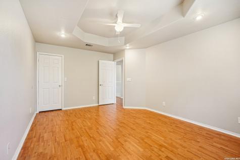 301 County Road 6862 Natalia TX 78059