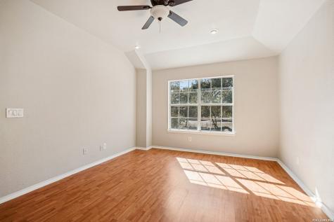 301 County Road 6862 Natalia TX 78059